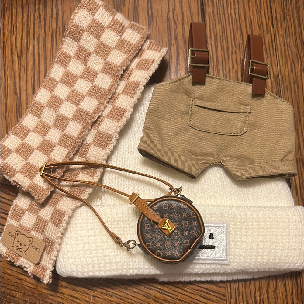 Labubu Designer Style Shoulder Bag, hat, scarf, overalls NEW